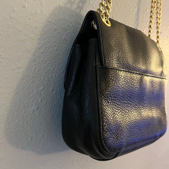 Michael Kors Sloan Black Leather Shoulder
Crossbody Bag Gold Chain Turnlock - Picture 5 of 10